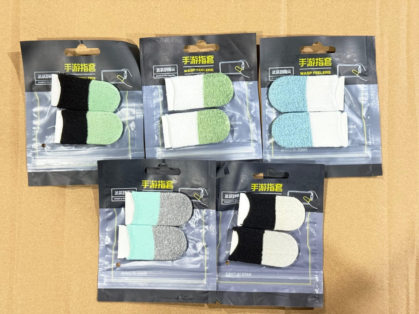 Double Color Gaming Thumb Sleeves Pair – Anti-Sweat Touch Control Finger Gloves for Mobile Gamers